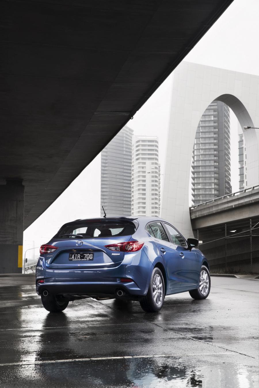  Mazda3 Maxx Hatchback 2016 года  (AU) (фото 10 из 22)